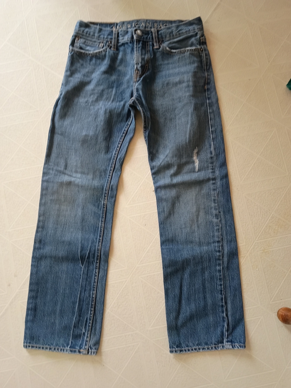 American Eagle Outfitters Men's Straight-Leg Jeans in Blue